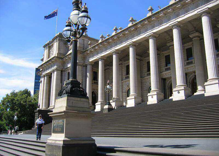 https://d3r8gwkgo0io6y.cloudfront.net/upload/A1/australia-melbourns-old-parliment-house-1.jpg