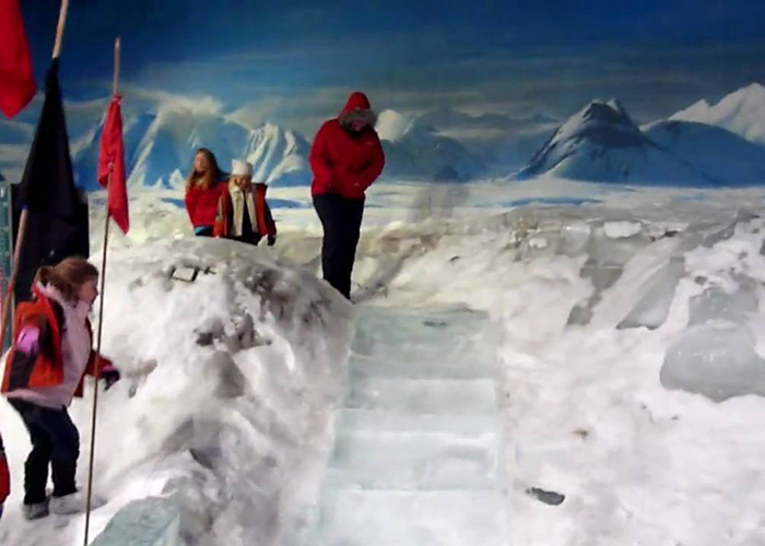 https://d3r8gwkgo0io6y.cloudfront.net/upload/A1/new-zealand-christchurch-antarctic-center-1.jpg