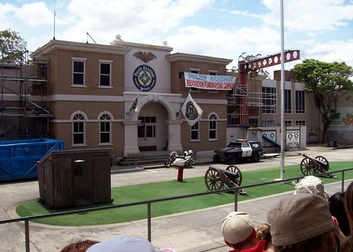 https://d3r8gwkgo0io6y.cloudfront.net/upload/AA/australia-gold-coast-police-academy-stant-show.jpg