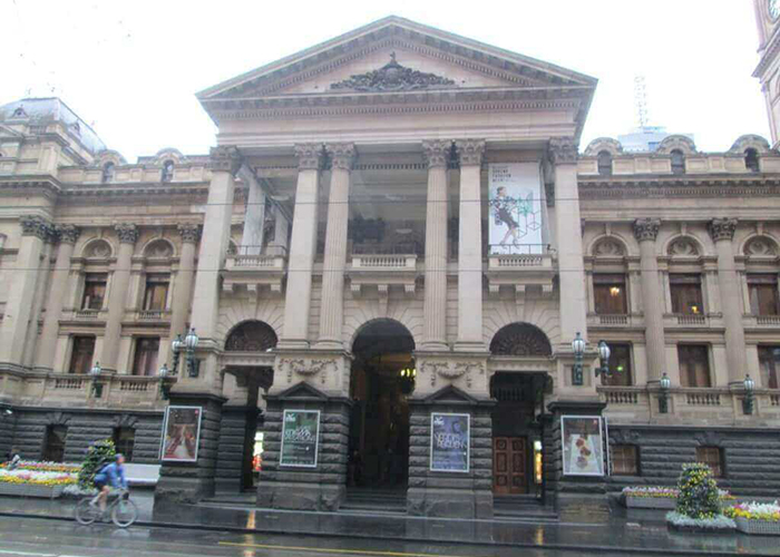 https://d3r8gwkgo0io6y.cloudfront.net/upload/AA/australia-melbourne-town-hall-1.jpg