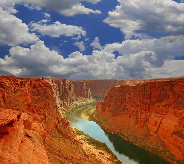 https://d3r8gwkgo0io6y.cloudfront.net/upload/America-131.jpg