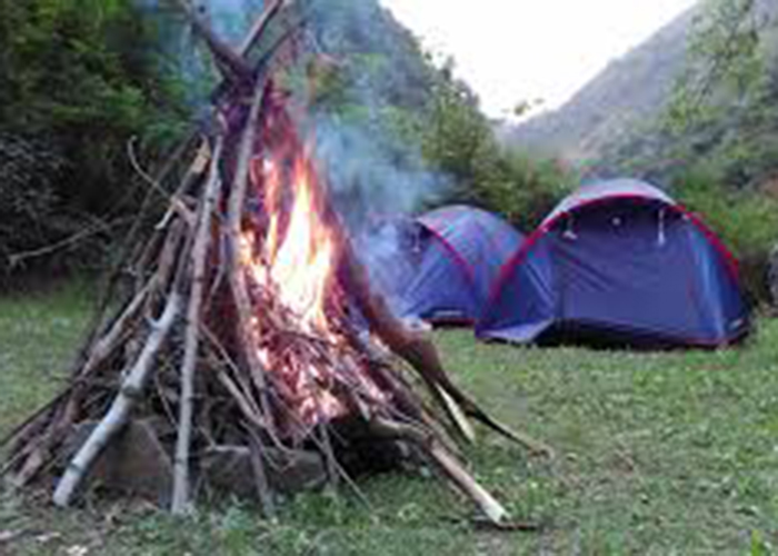 https://d3r8gwkgo0io6y.cloudfront.net/upload/CE/India-himachal-pradesh-shimla-fun.jpg