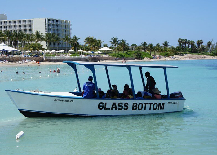 https://d3r8gwkgo0io6y.cloudfront.net/upload/CM/mauritius-glass-bottam-boat.jpg