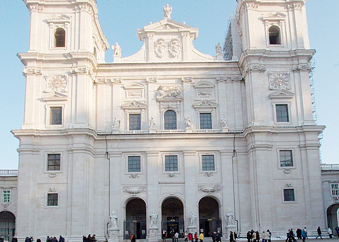 https://d3r8gwkgo0io6y.cloudfront.net/upload/EB/austria-salzburg--cathedral.jpg