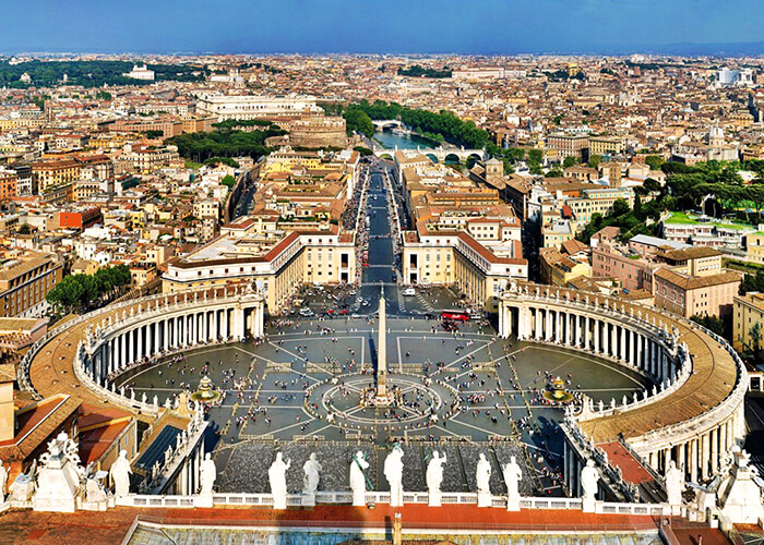 https://d3r8gwkgo0io6y.cloudfront.net/upload/EE/italy-rome-city--3.jpg