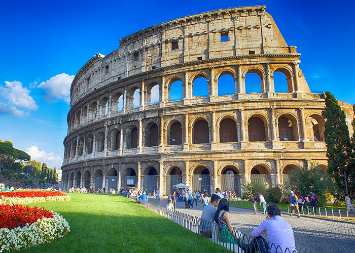 https://d3r8gwkgo0io6y.cloudfront.net/upload/EE/italy-rome-coloseum-3.jpg