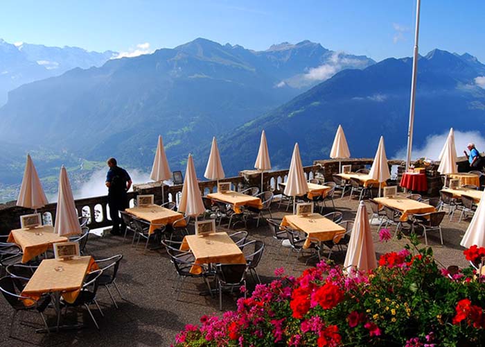 https://d3r8gwkgo0io6y.cloudfront.net/upload/EM/switzerland-harder--kulm-restuarent--1.jpg