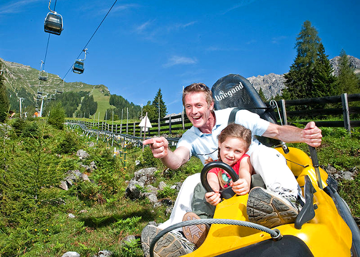 https://d3r8gwkgo0io6y.cloudfront.net/upload/EN/switzerland-galcier-3000-alpine--coaster-2.jpg