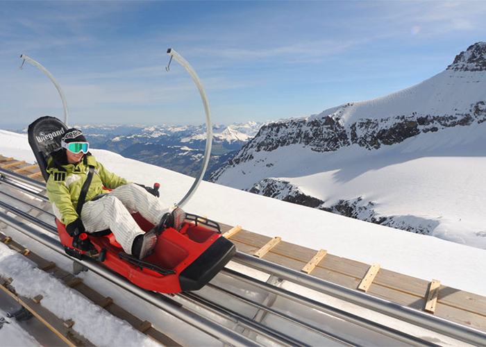 https://d3r8gwkgo0io6y.cloudfront.net/upload/EN/switzerland-glacier--3000-2.jpg
