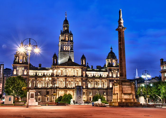 https://d3r8gwkgo0io6y.cloudfront.net/upload/EO/uk-scotland-glasgow-george--square-1.jpg