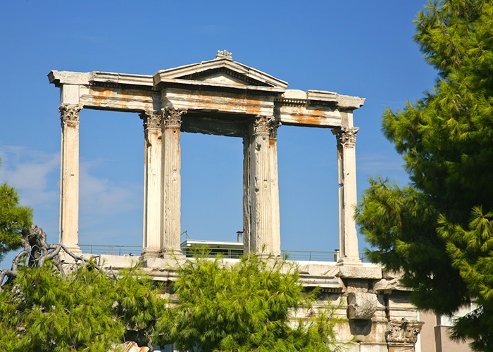 https://d3r8gwkgo0io6y.cloudfront.net/upload/EU/greece-athens-hadrian-arch-1.jpg