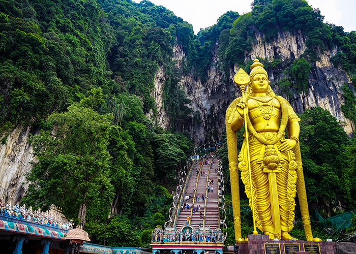 https://d3r8gwkgo0io6y.cloudfront.net/upload/F8/malaysia-batu--caves-3.jpg