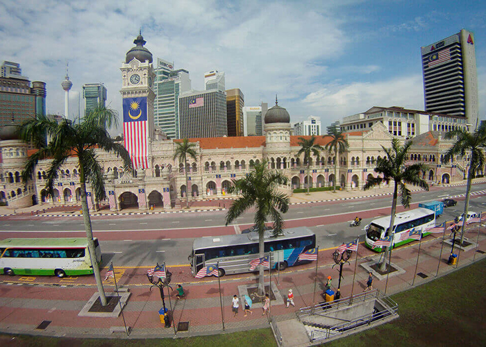 https://d3r8gwkgo0io6y.cloudfront.net/upload/F8/malaysia-kl-dataran-mardeka-square-1.jpg
