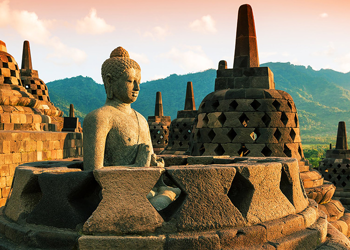 https://d3r8gwkgo0io6y.cloudfront.net/upload/FI/asia-Indonesia-Yogyakarta-1.jpg