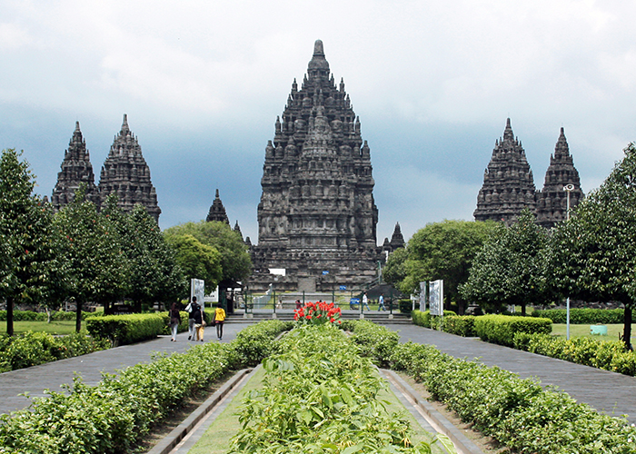 https://d3r8gwkgo0io6y.cloudfront.net/upload/FI/asia-Indonesia-Yogyakarta-2.jpg