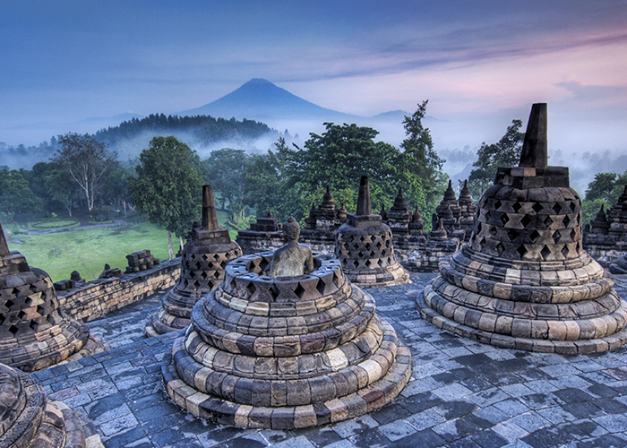 https://d3r8gwkgo0io6y.cloudfront.net/upload/FI/asia-Indonesia-Yogyakarta-Borobudur-Greatstupa-2.jpg