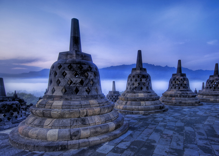 https://d3r8gwkgo0io6y.cloudfront.net/upload/FI/asia-indonesia-Yogyarkata-Borobudur-Greatstupa-3.jpg