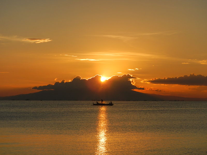 https://d3r8gwkgo0io6y.cloudfront.net/upload/FP/south-east-asia-philippines-Manila-bay-sunset.jpg
