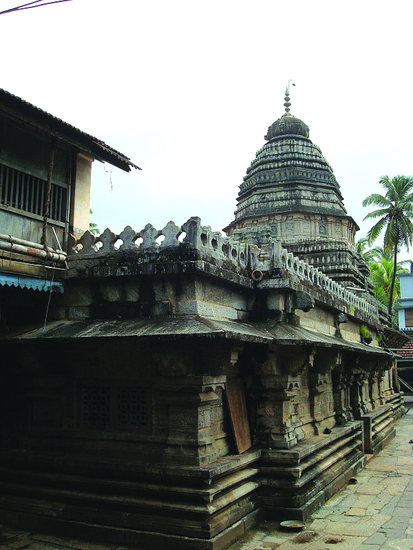 https://d3r8gwkgo0io6y.cloudfront.net/upload/Gokarna_Temple.jpg