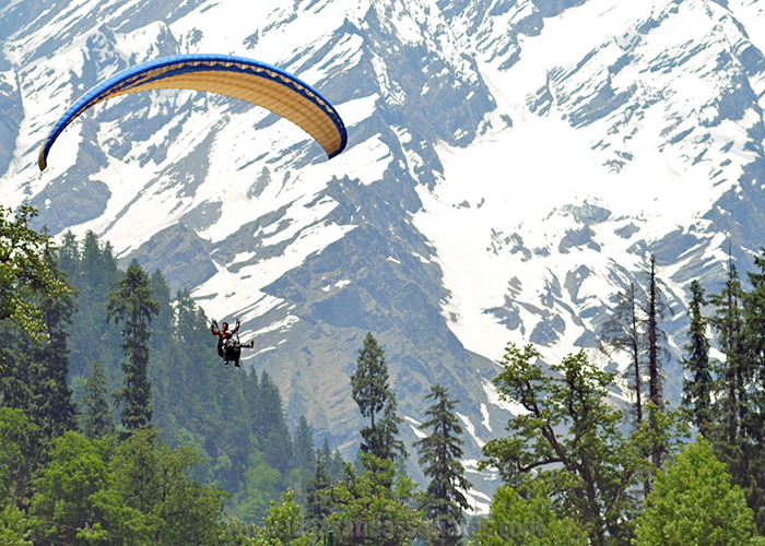 https://d3r8gwkgo0io6y.cloudfront.net/upload/H3/India-himachal-manali-solang-valley-paragliding-activity.jpg
