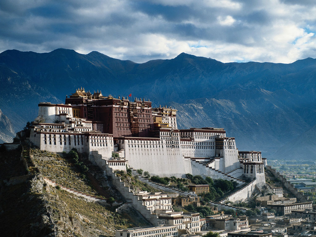 https://d3r8gwkgo0io6y.cloudfront.net/upload/H5/India-himachal-dharamshala-dalai-lama-monastery--1.jpg