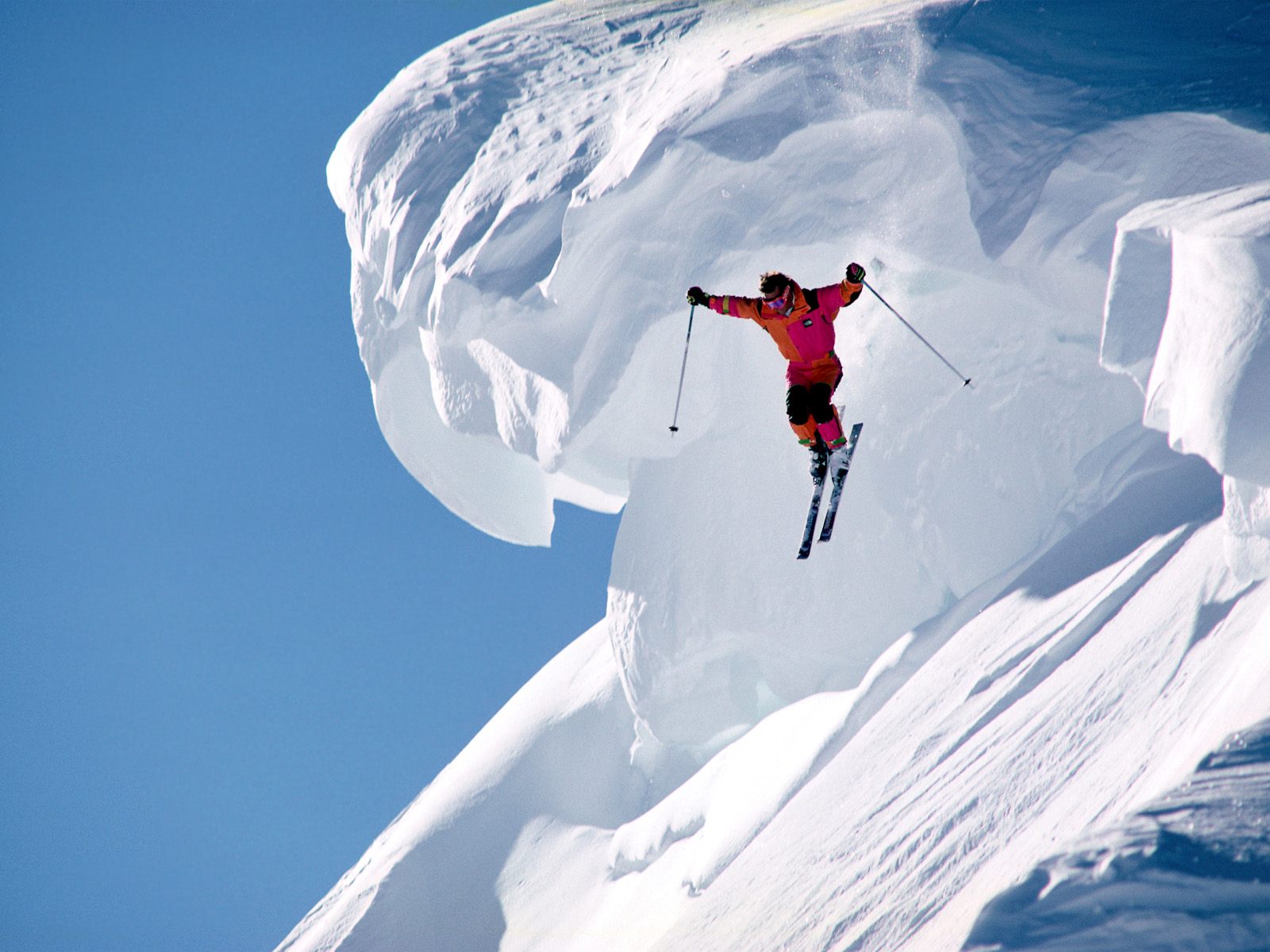 https://d3r8gwkgo0io6y.cloudfront.net/upload/H5/India-himachal-manali-rohtang-skiing.jpg