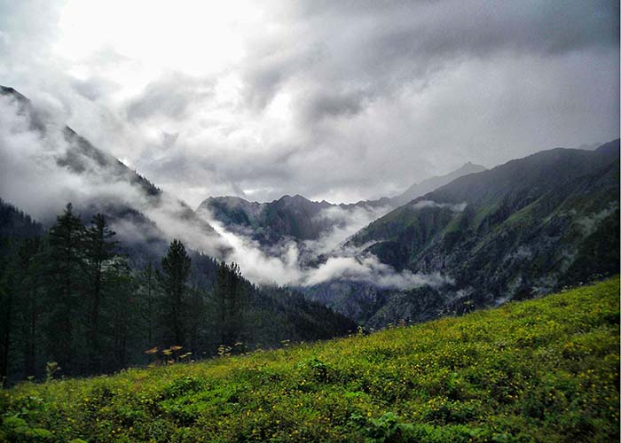 https://d3r8gwkgo0io6y.cloudfront.net/upload/H6/India-himachal-pradesh-manali-8.jpg