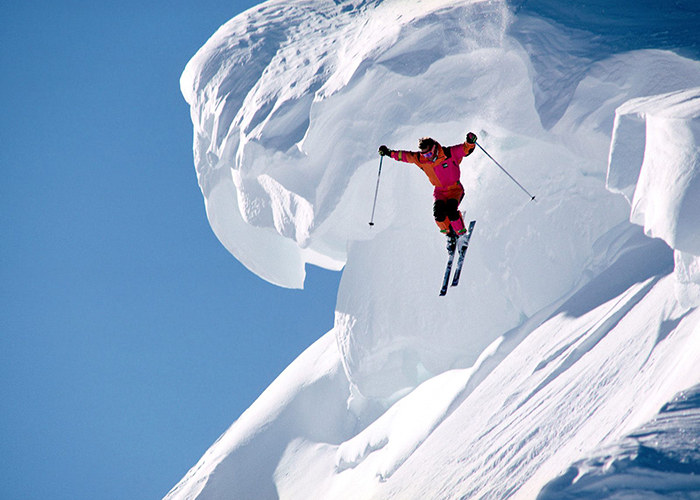 https://d3r8gwkgo0io6y.cloudfront.net/upload/HI/India-himachal-manali-rohtang-skiing.jpg