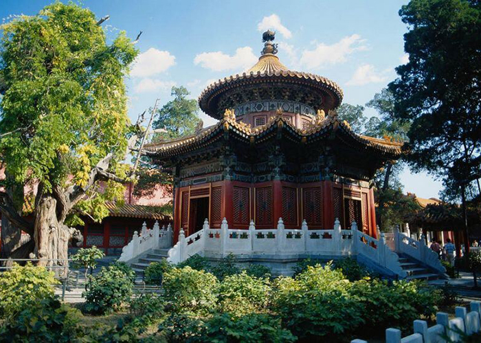https://d3r8gwkgo0io6y.cloudfront.net/upload/J1/chaina-beijing-imperial-garden.jpg