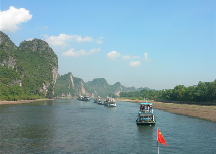 https://d3r8gwkgo0io6y.cloudfront.net/upload/J1/chaina-guilin-li-river-cruise-4.jpg