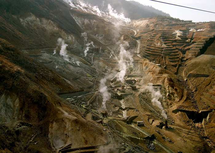 https://d3r8gwkgo0io6y.cloudfront.net/upload/JA/japan-hakone-owakudani-boiling-valley.jpg