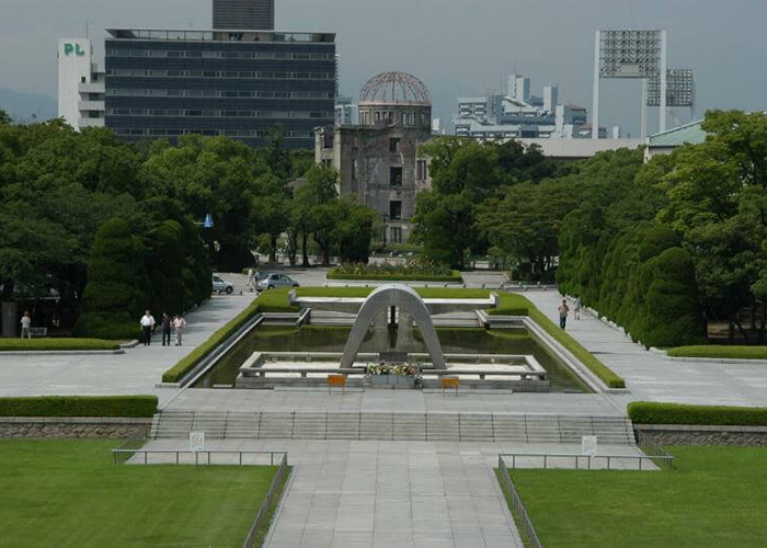 https://d3r8gwkgo0io6y.cloudfront.net/upload/JA/japan-hiroshima-Peace-Park.jpg