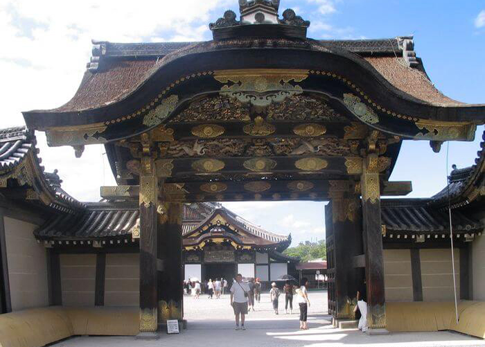 https://d3r8gwkgo0io6y.cloudfront.net/upload/JA/japan-kyoto-nijo-castle.jpg
