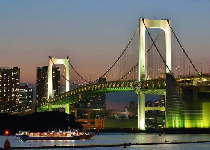 https://d3r8gwkgo0io6y.cloudfront.net/upload/JF/japan-tokyo-rainbow-bridge-5.jpg