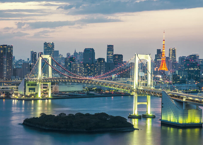 https://d3r8gwkgo0io6y.cloudfront.net/upload/JF/japan-tokyo-rainbow-bridge.jpg