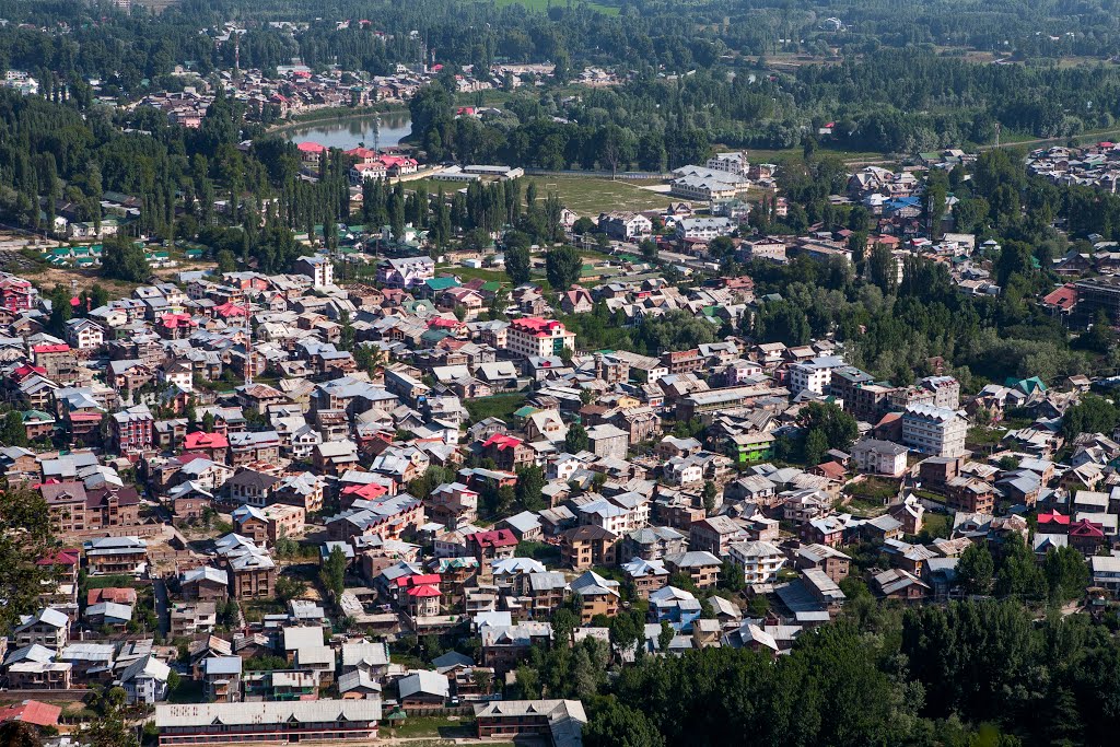 https://d3r8gwkgo0io6y.cloudfront.net/upload/KA/India-kashmir-srinager-city-view-1.jpg