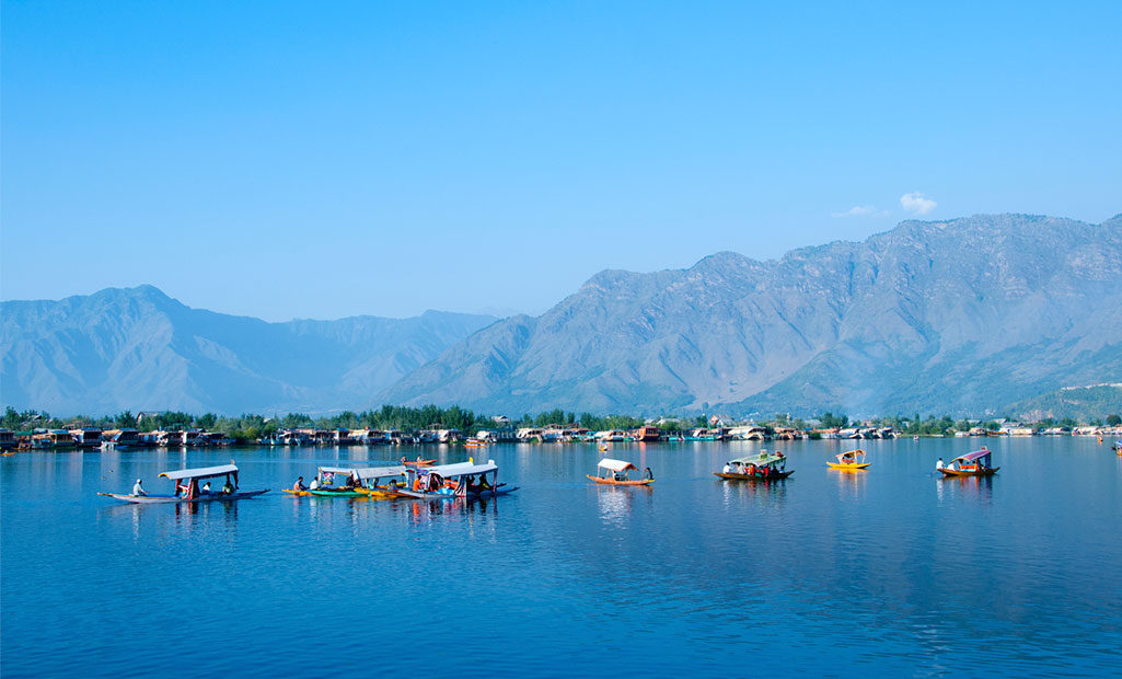 https://d3r8gwkgo0io6y.cloudfront.net/upload/KF/India-kashmir-srinagar-shikara-dal-lake.jpg
