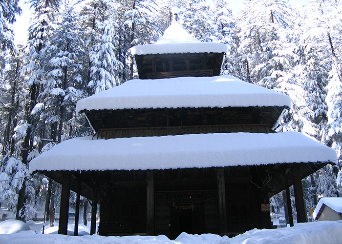 https://d3r8gwkgo0io6y.cloudfront.net/upload/L1/India-himachal-pradesh-manali-Hadimba-snow.jpg