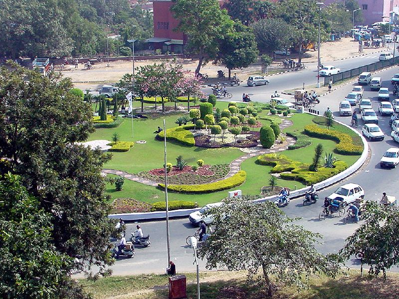 https://d3r8gwkgo0io6y.cloudfront.net/upload/L1/indian-himachal-chandigarh-city-1.jpg
