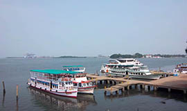 https://d3r8gwkgo0io6y.cloudfront.net/upload/L3/cochi-marine-drive.jpg
