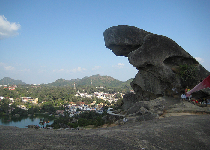 https://d3r8gwkgo0io6y.cloudfront.net/upload/L6/India-rajasthan-mount-abu-toad-rock.jpg