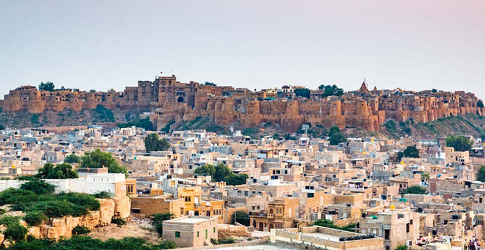 https://d3r8gwkgo0io6y.cloudfront.net/upload/L8/India-rajasthan-jaisalmer-golden-fort.jpg