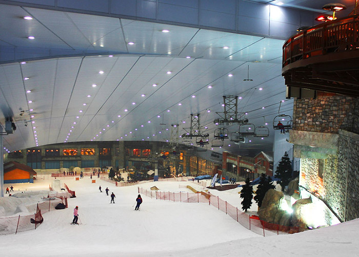 https://d3r8gwkgo0io6y.cloudfront.net/upload/LD/UAE-Dubai-emirate-mall-skidubai-2.jpg