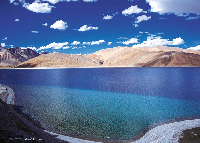 https://d3r8gwkgo0io6y.cloudfront.net/upload/LL/India-north-india-leh-ladakh-pengong-lake-1.jpg