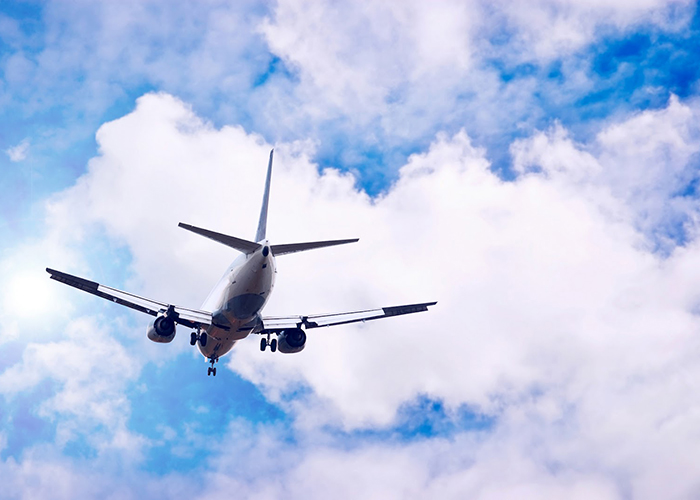 https://d3r8gwkgo0io6y.cloudfront.net/upload/LL/airplane-return-home.jpg