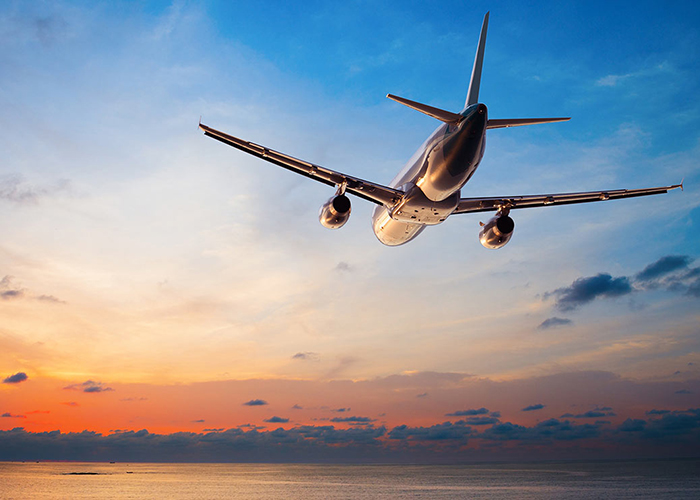 https://d3r8gwkgo0io6y.cloudfront.net/upload/LL/flight1320x742.jpg