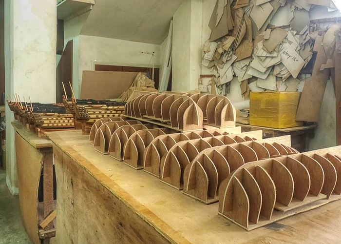 https://d3r8gwkgo0io6y.cloudfront.net/upload/M2/mauritius-model-ship-factory.jpg