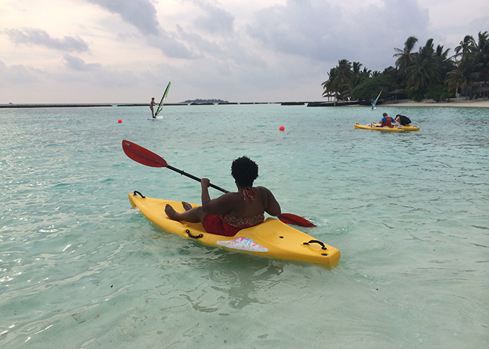 https://d3r8gwkgo0io6y.cloudfront.net/upload/ML/Asia-Maldives-water-activity-2.jpg