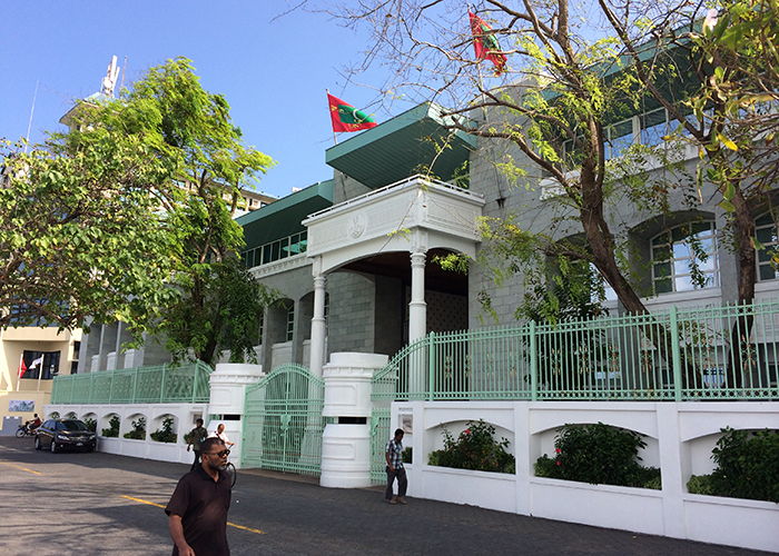 https://d3r8gwkgo0io6y.cloudfront.net/upload/ML/Asia-maldives-president's-palace-2.jpg