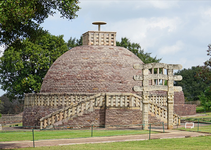https://d3r8gwkgo0io6y.cloudfront.net/upload/MP/india-madhya-pradesh-bhopal-Sanchi-Stupa-2.jpg
